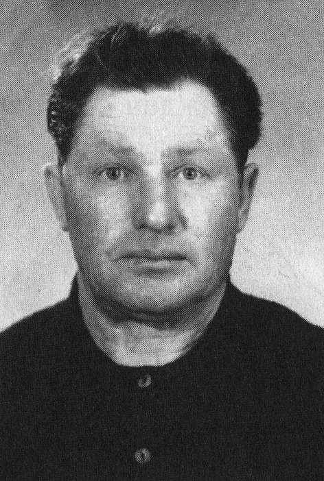 Мохов    Николай Григорьевич